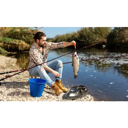 Fishing Expedition LAKE XLEGEND - łódka zanętowa z GPS-1903752