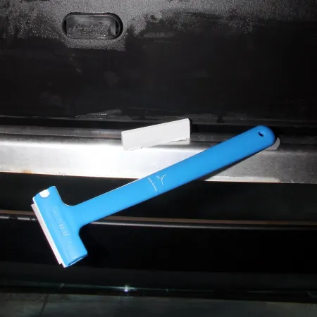 JBL Aqua-T Angle - skrobak z żyletką do szyb 30cm-1907868