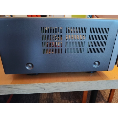 Amplituner Yamaha RX-V683 7.2 srebrny